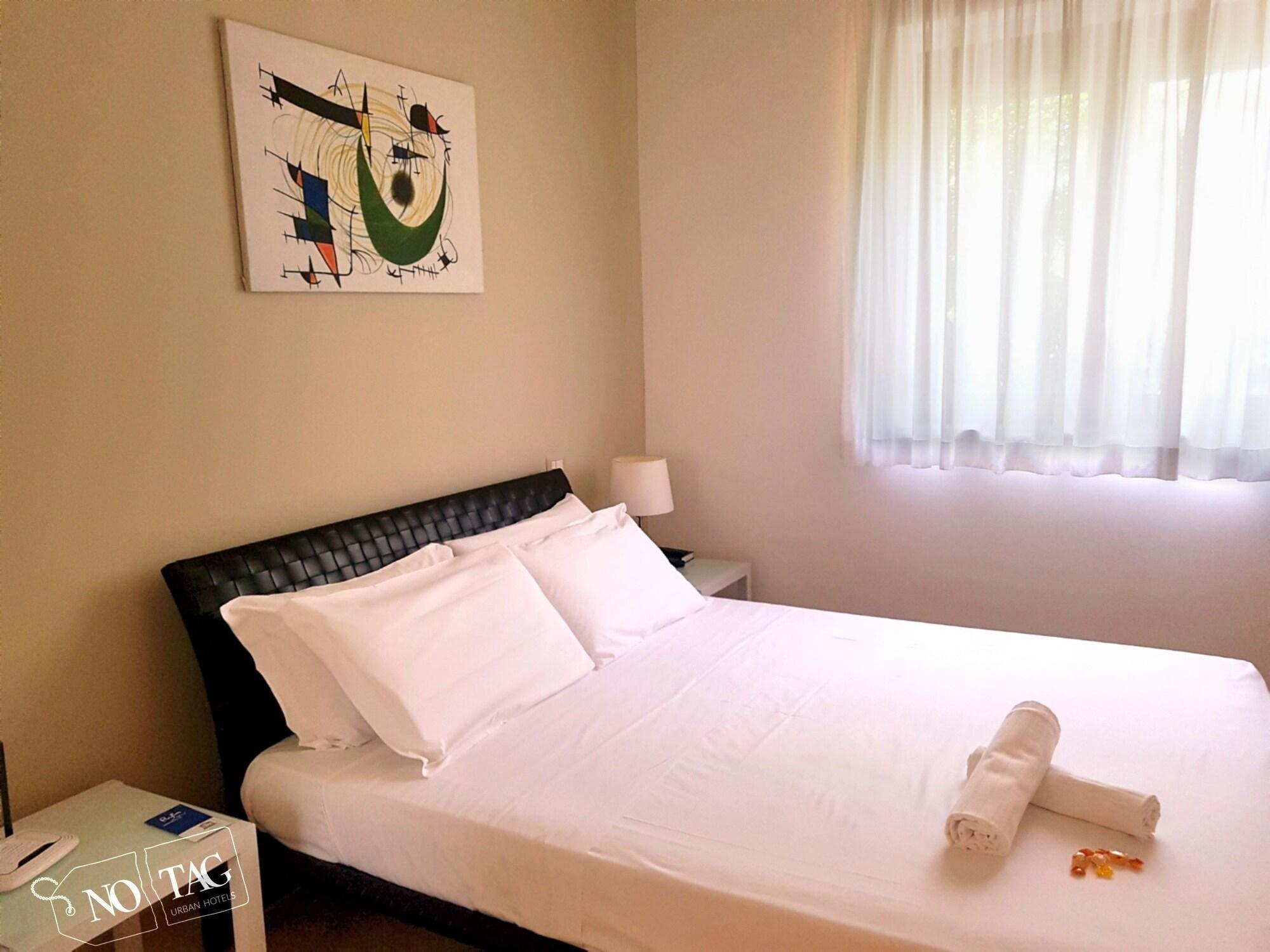 No Tag Urban Hotel 特拉尼 外观 照片