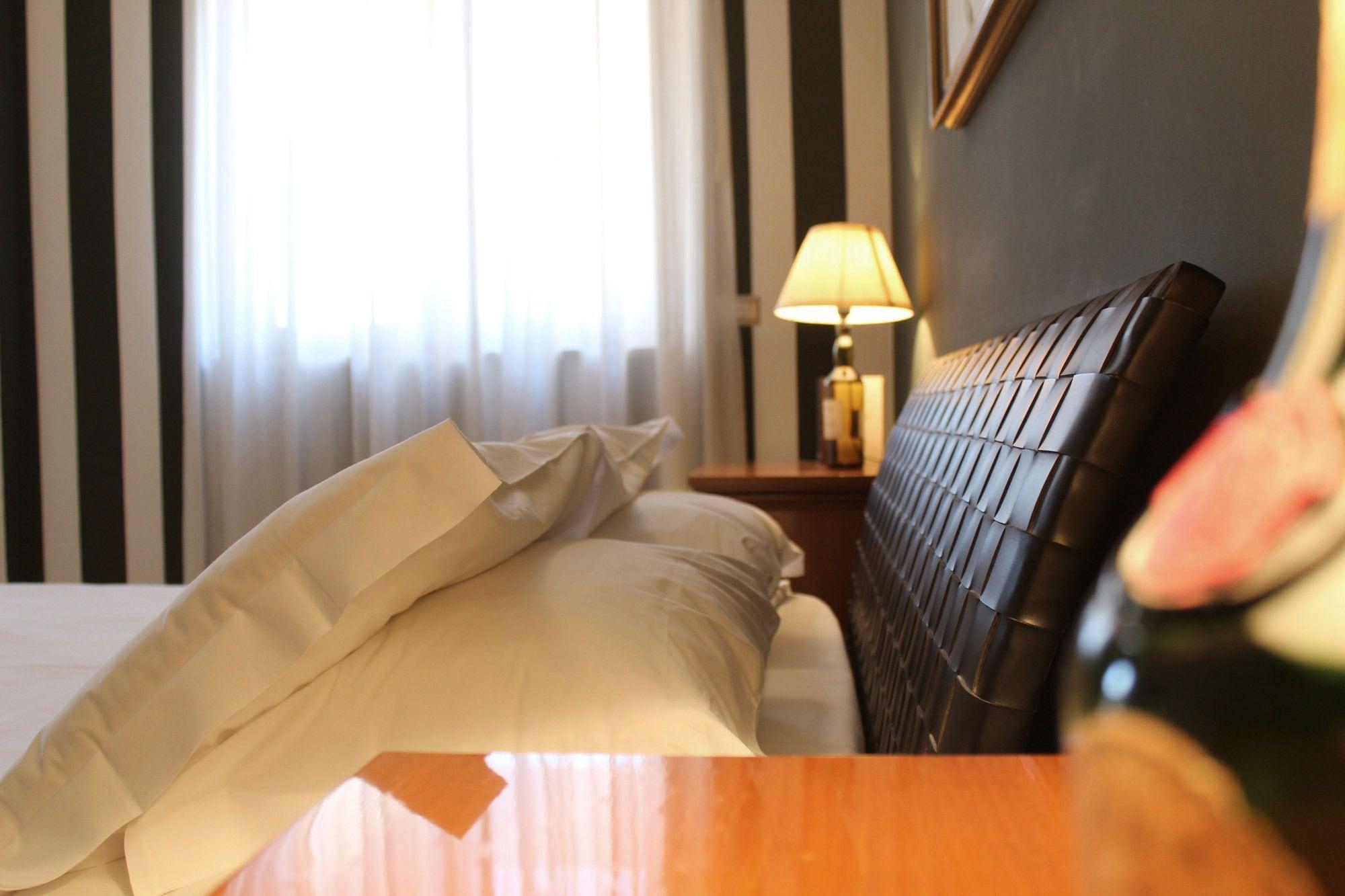 No Tag Urban Hotel 特拉尼 外观 照片