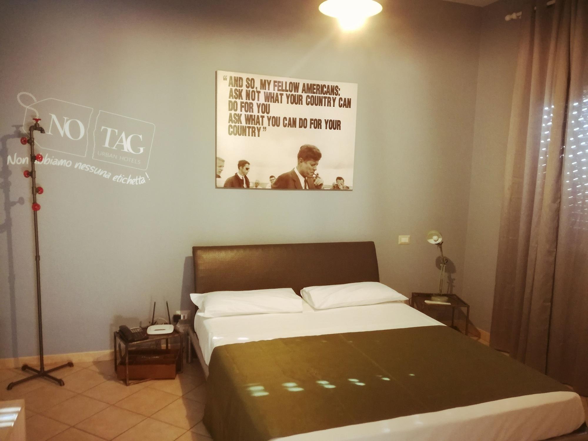 No Tag Urban Hotel 特拉尼 外观 照片